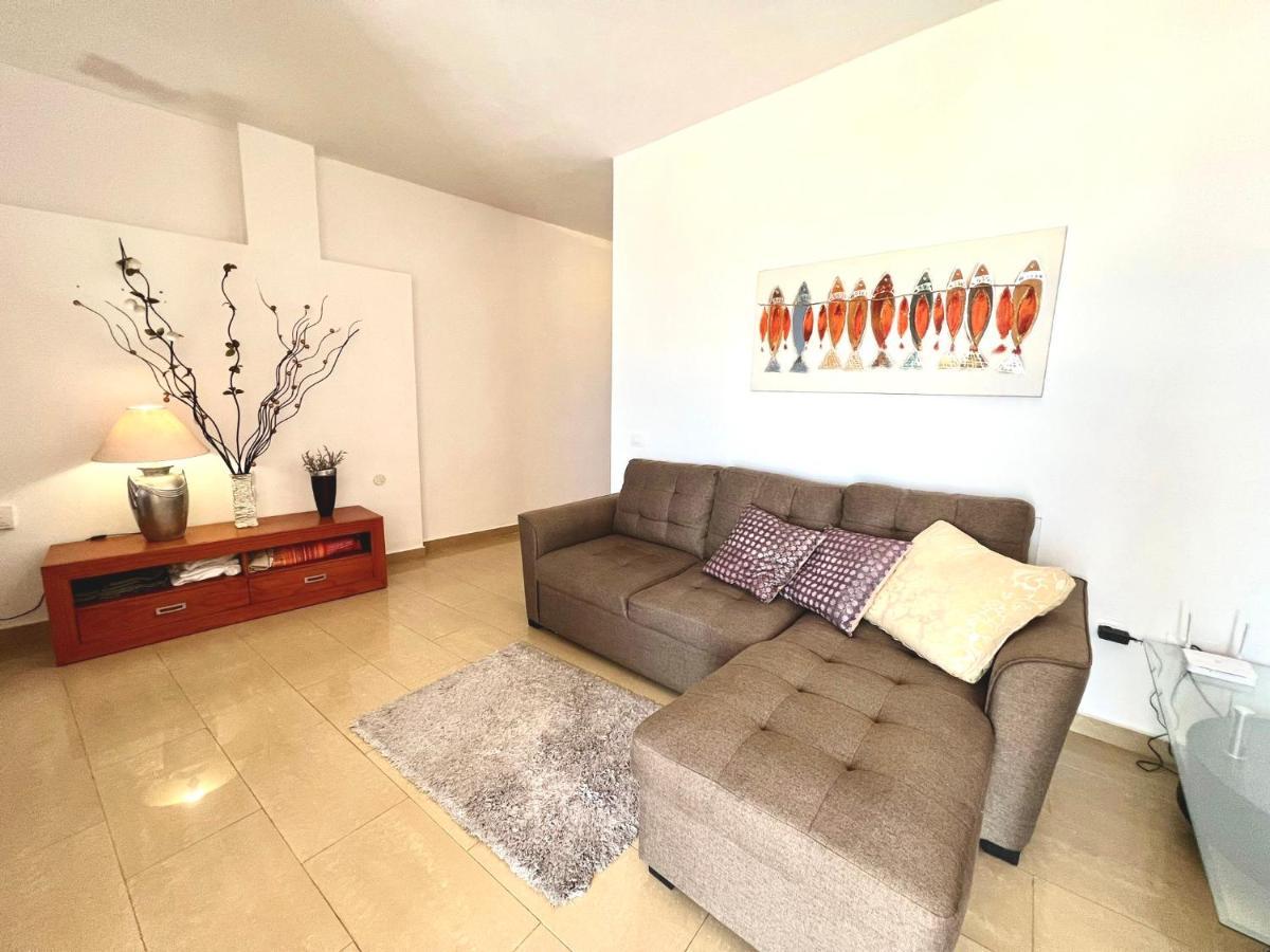 Alcamar Alquiler De Habitacion Privadas Con Bano Compartido Y Areas Comunes Алькала Екстер'єр фото